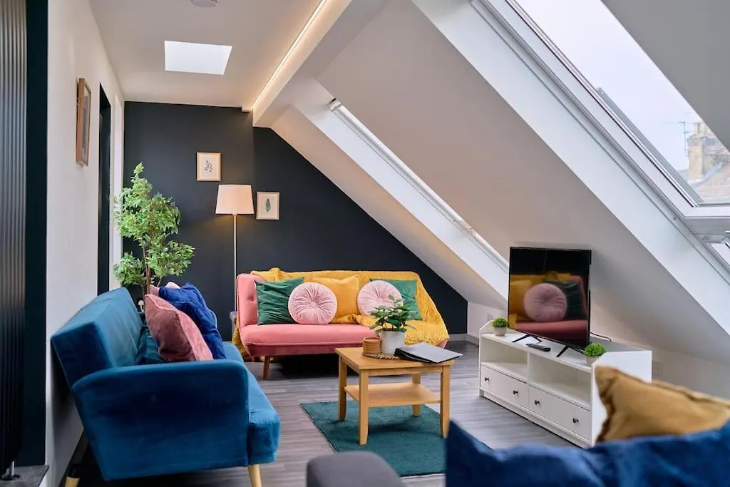 York City Central Apartment And Coffee Shop